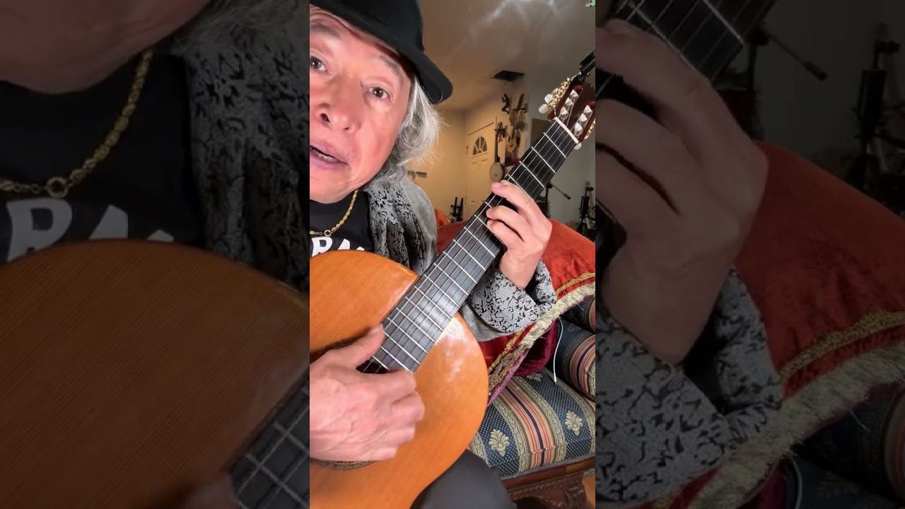 Tocando La guitarra como un piano #guitarlessons @AngelAFargas