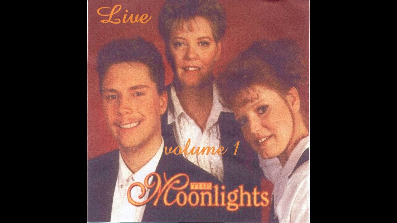 THE MOONLIGHTS   -   Dans met mij tot morgenvroeg  Medley   ( Live )