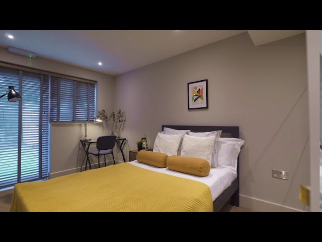 High End Boutique Living (Meredith) Main Photo