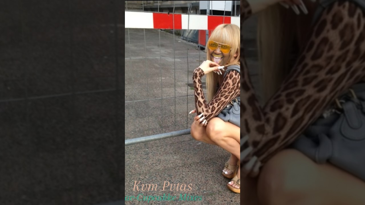 a snippet of my new cupcakke remix of freak it by kim petras!😼👅 