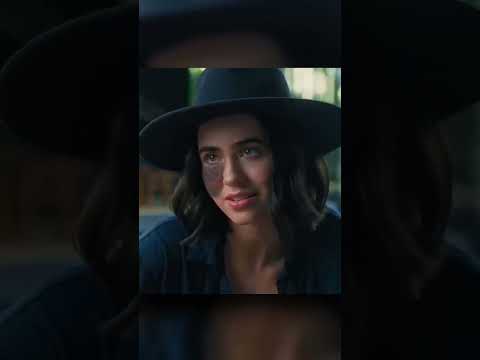 انا فتاة تقوم بالسفر حول العلم وتنشر صورها على مواقع التواصل لكن حدث لها مالم تكن تتوقع سوشل میڈیا