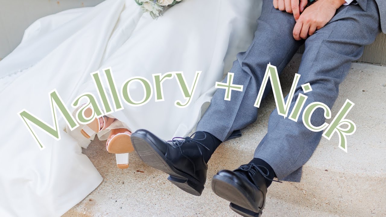 Thompson Barn Wedding Sneak Peek | Mallory + Nick | Lenexa, KS