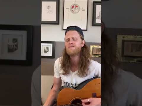 Video My City Of Ruins Acoustic