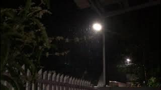 Suara Hujan Deras di Malam Hari di bawah Atap Galvalum | Pengantar Tidur | ASMR