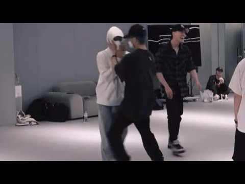[엔시티/마크/런쥔] 런쥔이 안는건 못 참지