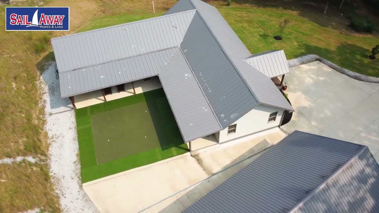 Watts Bar Lake Beauty !! Waterfront Single level Ranch on 4.7 acres !!