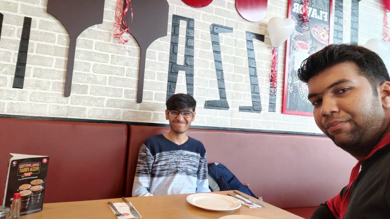 Pizza Hut unlimited offer| Vlog