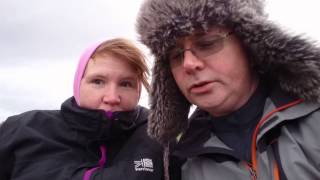 Sergei & Saskia go car boot.
