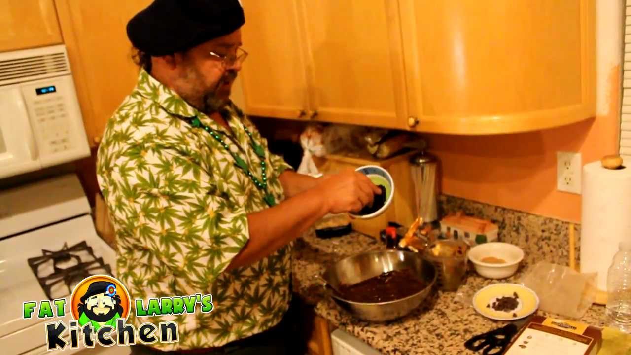 Fat Larry's Kitchen Presents Easy MM Brownies