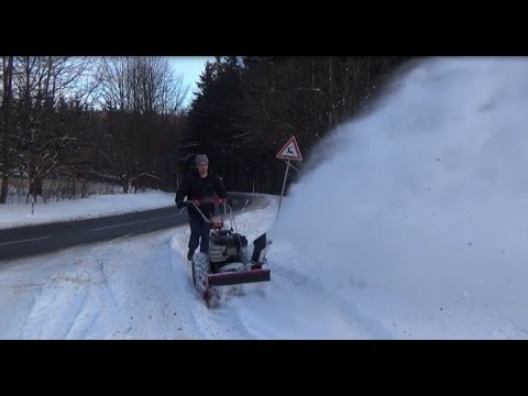 Video: Sněhová Fréza (85 Fotografií): Vlastnosti Sněhových Fréz, Jak Si Vybrat Pásy Pro Sněhové Frézy? Výběr Motoru Pro Sněžné Pluhy, Recenze Majitelů Různých Modelů