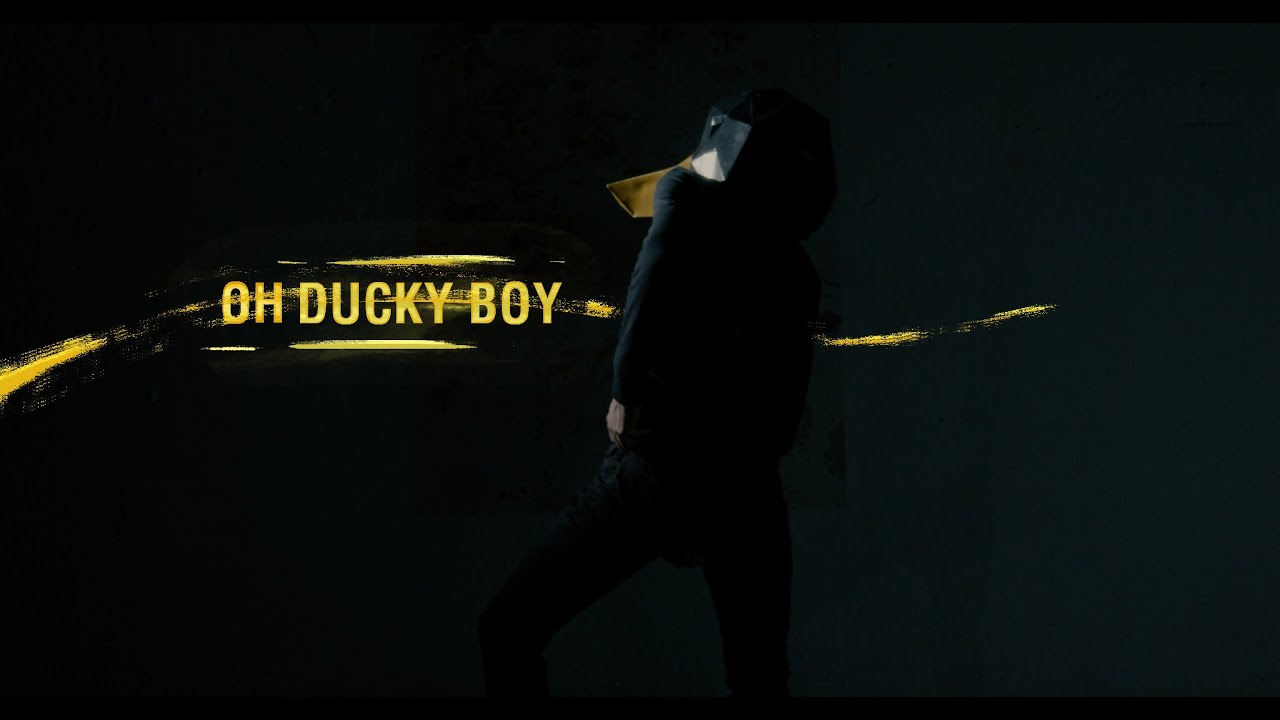 Interview with Vanvelvet: Creating 'Oh Ducky Boy' Ident for Flying Duck Studio Lab
