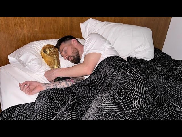❤️ Messi Sleeps With The World Cup Trophy