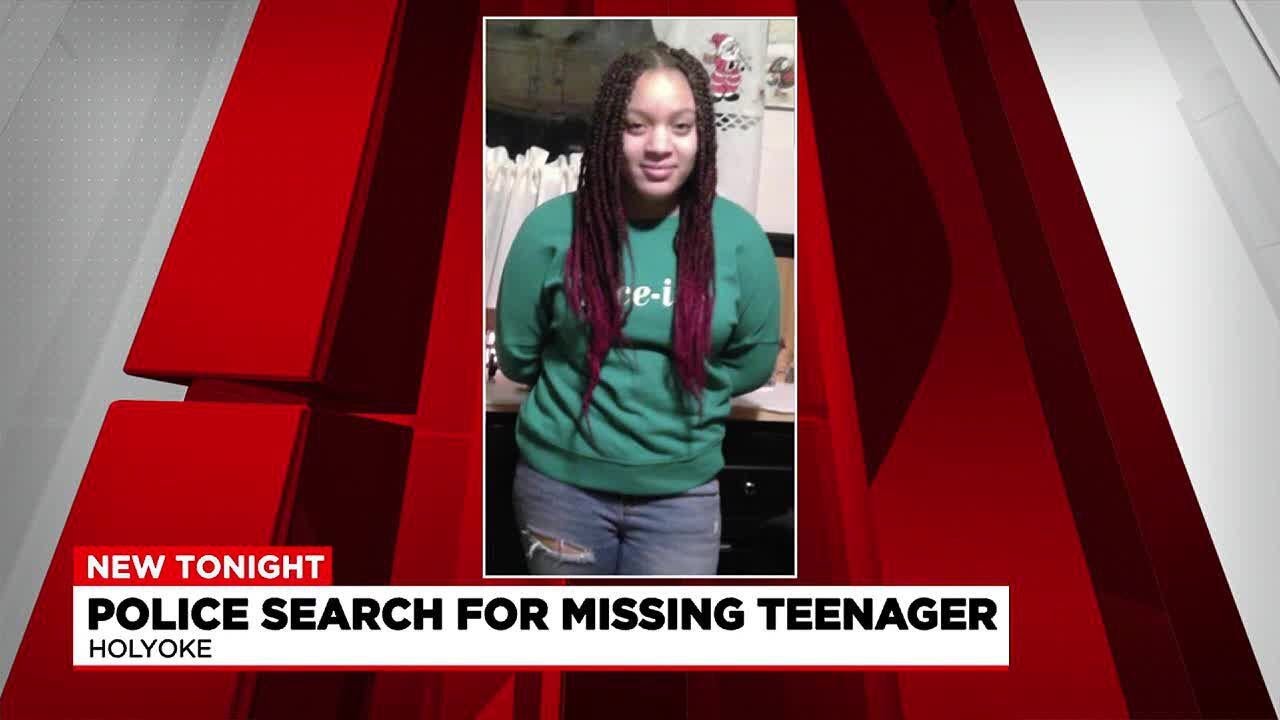 Holyoke Police search for missing 14-year-old - YouTube
