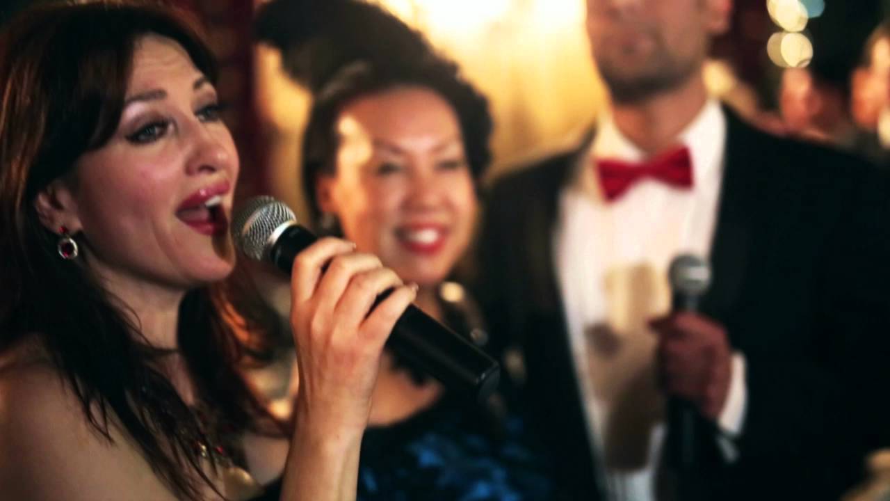 Sue Wong New Year's Eve-Retrospective on LA SplashMagazine