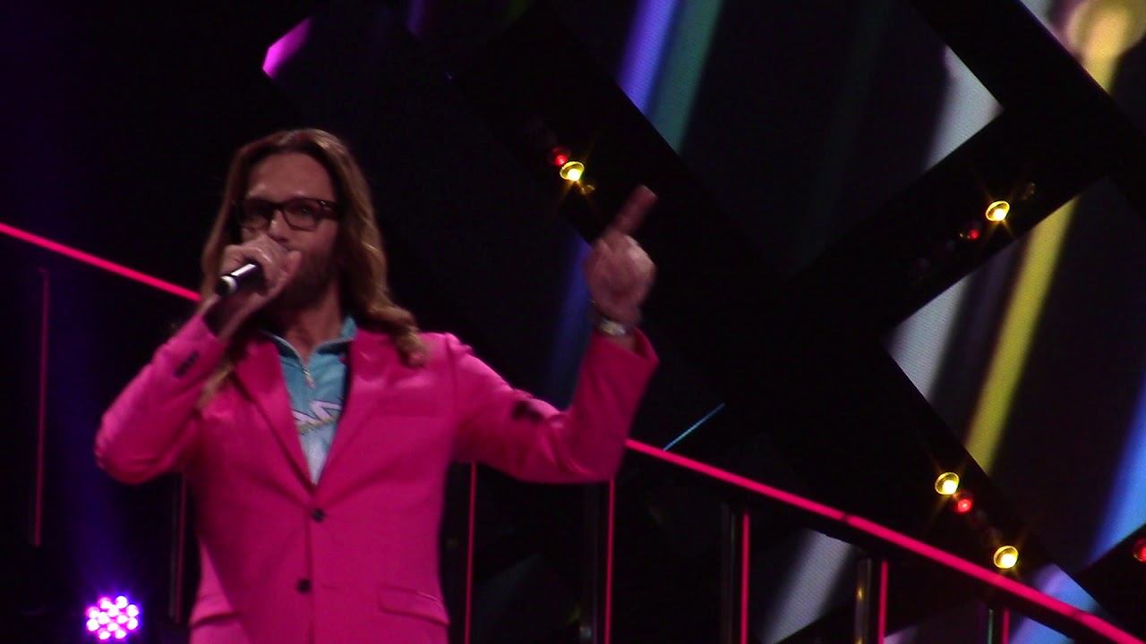 Как вам песня "Джулия" на английском языке? - YouTube