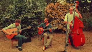Chains - Django Ward Trio