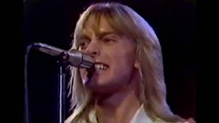 CHEAP TRICK/Come On Come On