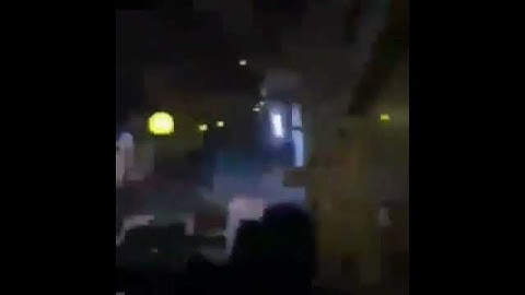 hooligans ολυμπιακος vs Παναθηναικος Ξύλο σώμα με σώμα με καδρόνια στην πλατεία στο Γκύζη 23/12/2021