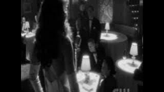 Lois Lane (Erica Durance) singing on Smallville