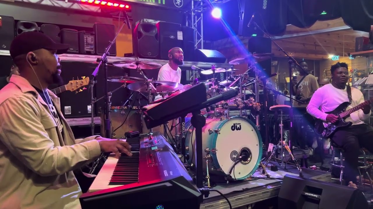 Sabu Satsha , QBass , Magichands and Frank showed us how to play with Dynamics