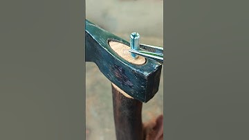 How to install an extremely sturdy axe handle! #diy #short #axe #tips