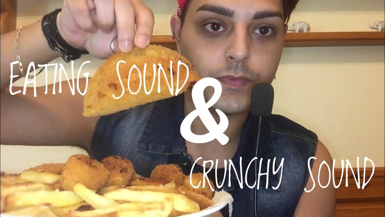 ★ASMR Italiano★Eating Sound│Crunchy Sound & Smoking