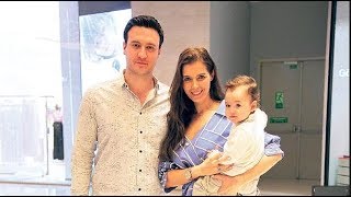 Hatice Şendil y su esposo Burak Sağyaşary con su hijo Can en un centro comercial !!!