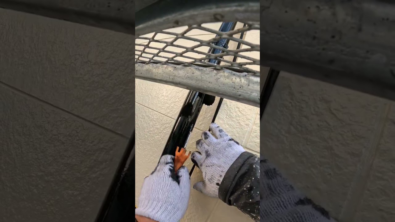 本日の作業(付帯部塗装) #江戸川区 #リフォーム #職人 #塗装工事 #塗装 #シーリング工事 #diy #塗替え #外壁塗装 #屋根塗装 #屋根修理 #shorts