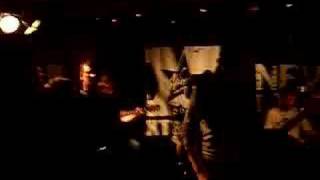 Milburn - Cheshire Cat Smile (Hard Rock Cafe 21/11/06)