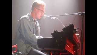 Miniatura de vídeo de "Douglas Dare - Clockwork (Live @ Village Underground, London, 01/10/13)"