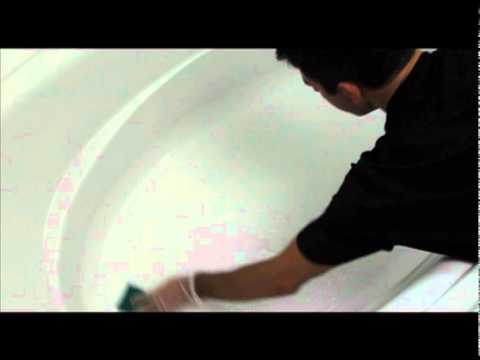 make-your-bathtub-non-slip-using-johnny-grip