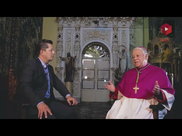 Arzobispo Víctor Sánchez Espinosa en entrevista con Iván Mercado