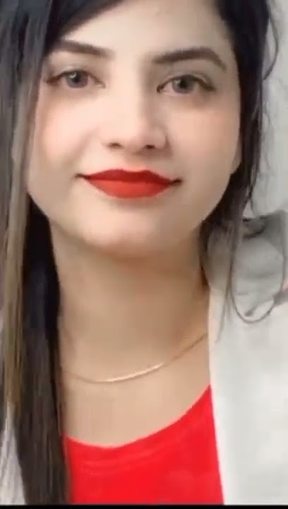 Tujhe Dekha To Ye Jana Sanam | priyanka mongia tik tok | priyanka mongia new reel#shorts#tiktok#love