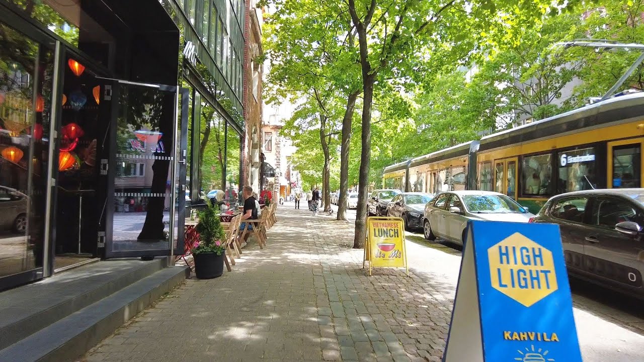 Walking from Helsinki Ship Terminal T2 to City Center