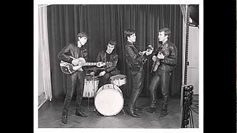 George Harrison - Here Comes The Sun (Tribute to George Harrison 1943-2001)