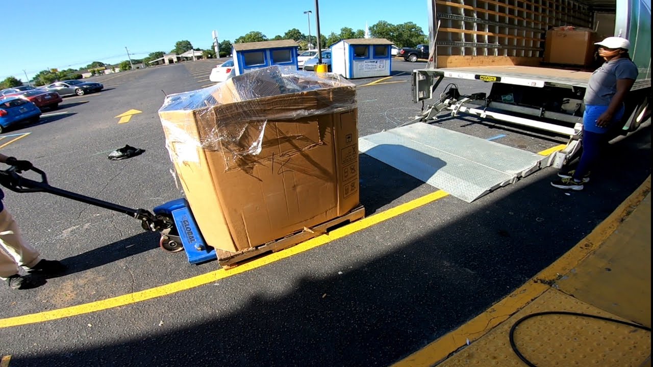 I Spent 500 on 17 Mystery Pallets From Goodwill! YouTube