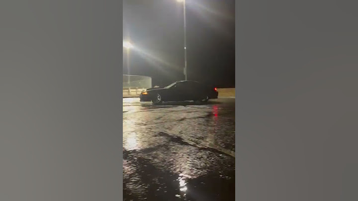 NEW EDGE SLIPPIN IN THE RAIN  #drift  #mustang #drifting #driftcar #driftlife  #shorts
