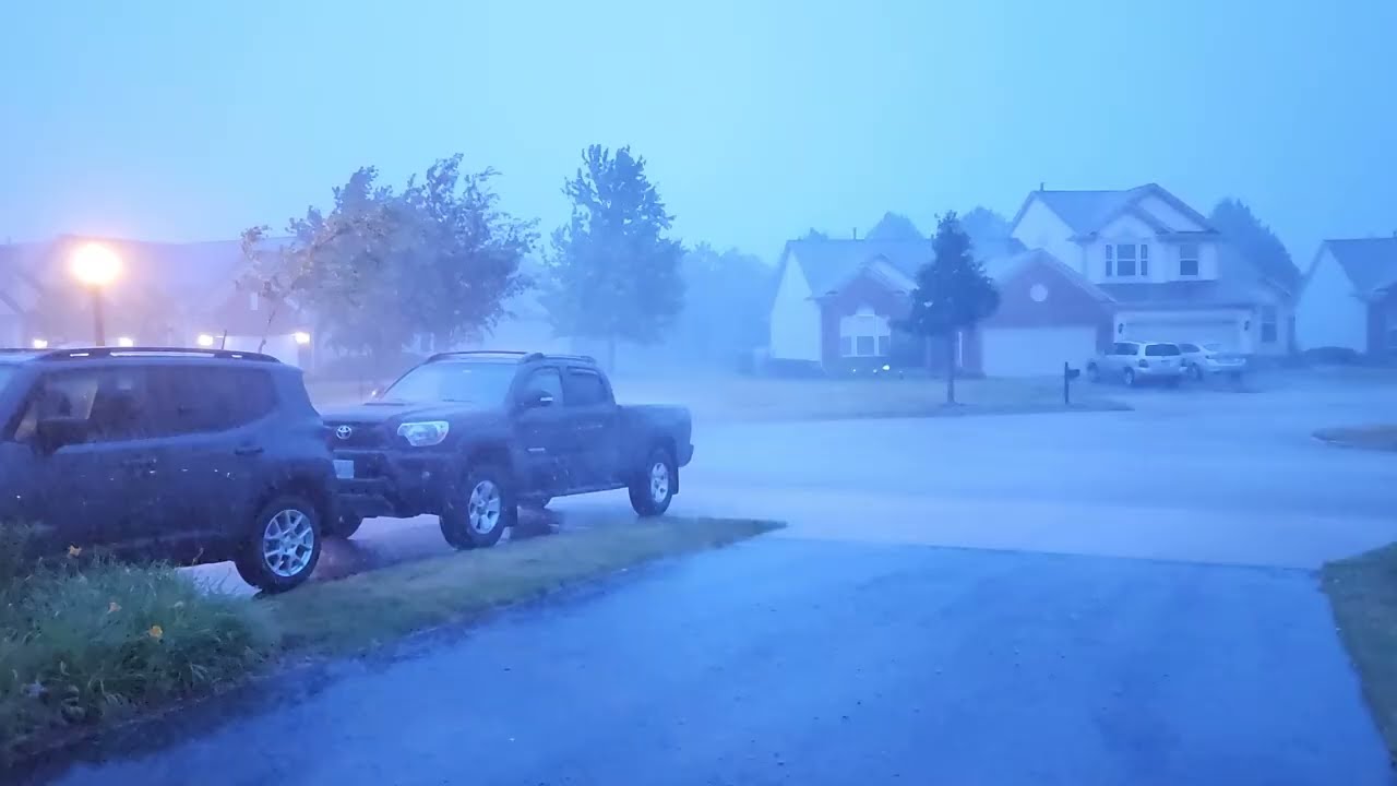 ⁣Very electrical Severe thunderstorm, July 4th/5th 2022. Huntley/Algonquin Illinois