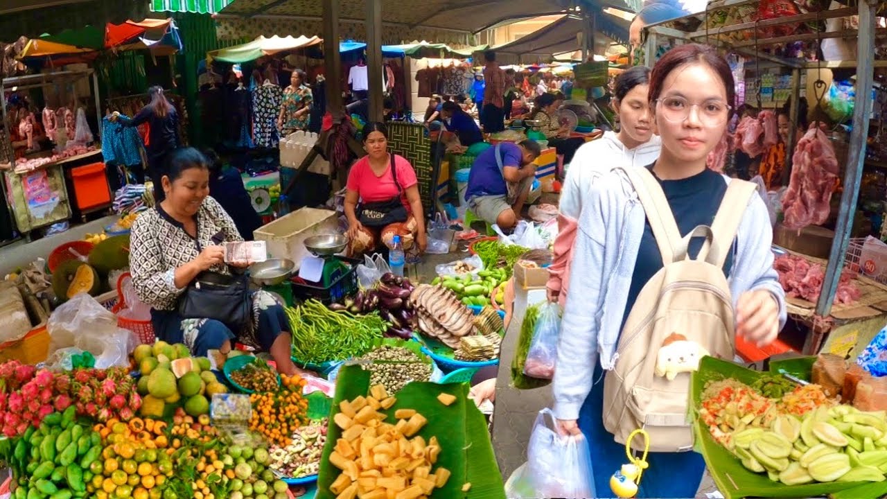 Cambodian street food Boeung Trabaek Market plenty fresh foods