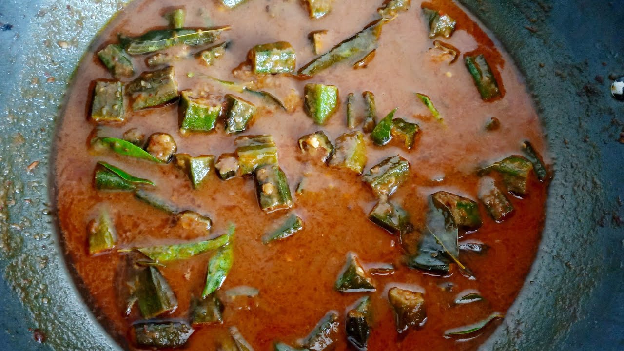 Tamil Nadu style lady finger curry vendakka Kulambubendakay Kura