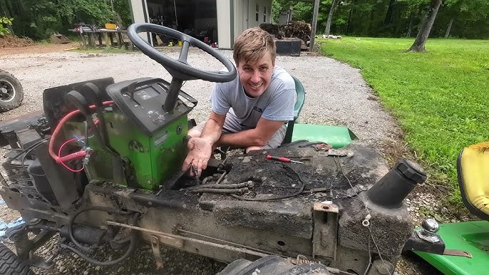 Fall Maintenance and Tuneup Kit for a John Deere 318 Lawn Tractor 