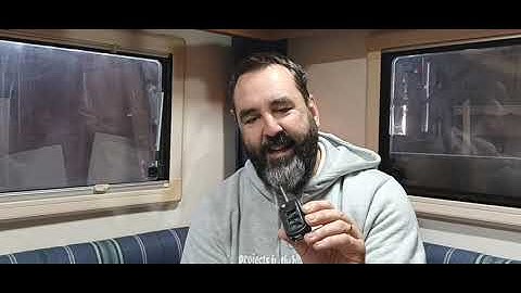 Land Rover Discovery 3 Episode 2 | Key fob case replacement