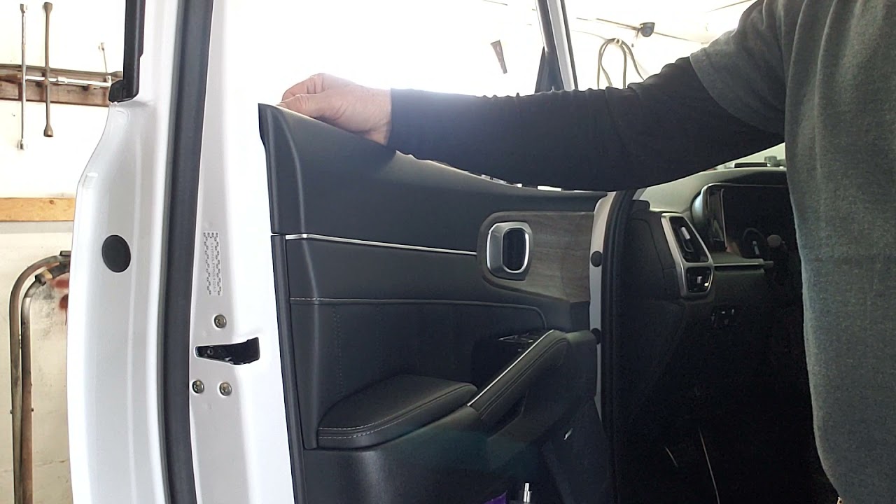 Kia Sorento 20202022 Door panel seal removal YouTube