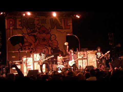 Pierce the Veil live at The Warfield, San Francisc...