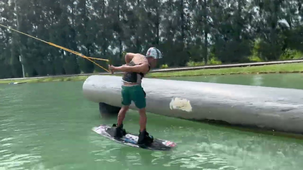 One Lap with ChayChay420 Wakeboarding AT THAI WAKE PARK