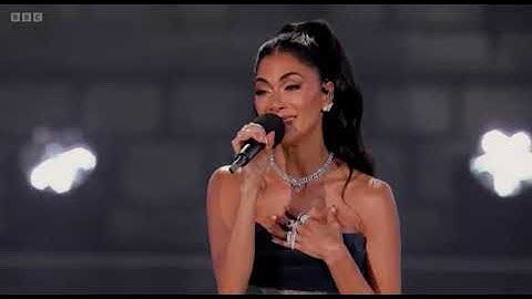 Lang Lang & Nicole Scherzinger perform at The King