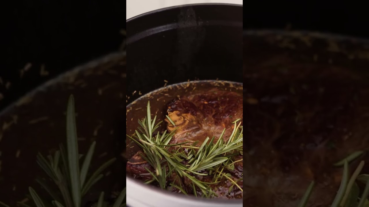 Meet our Induction Multi-Cooker, the latest addition to the STAUB family.