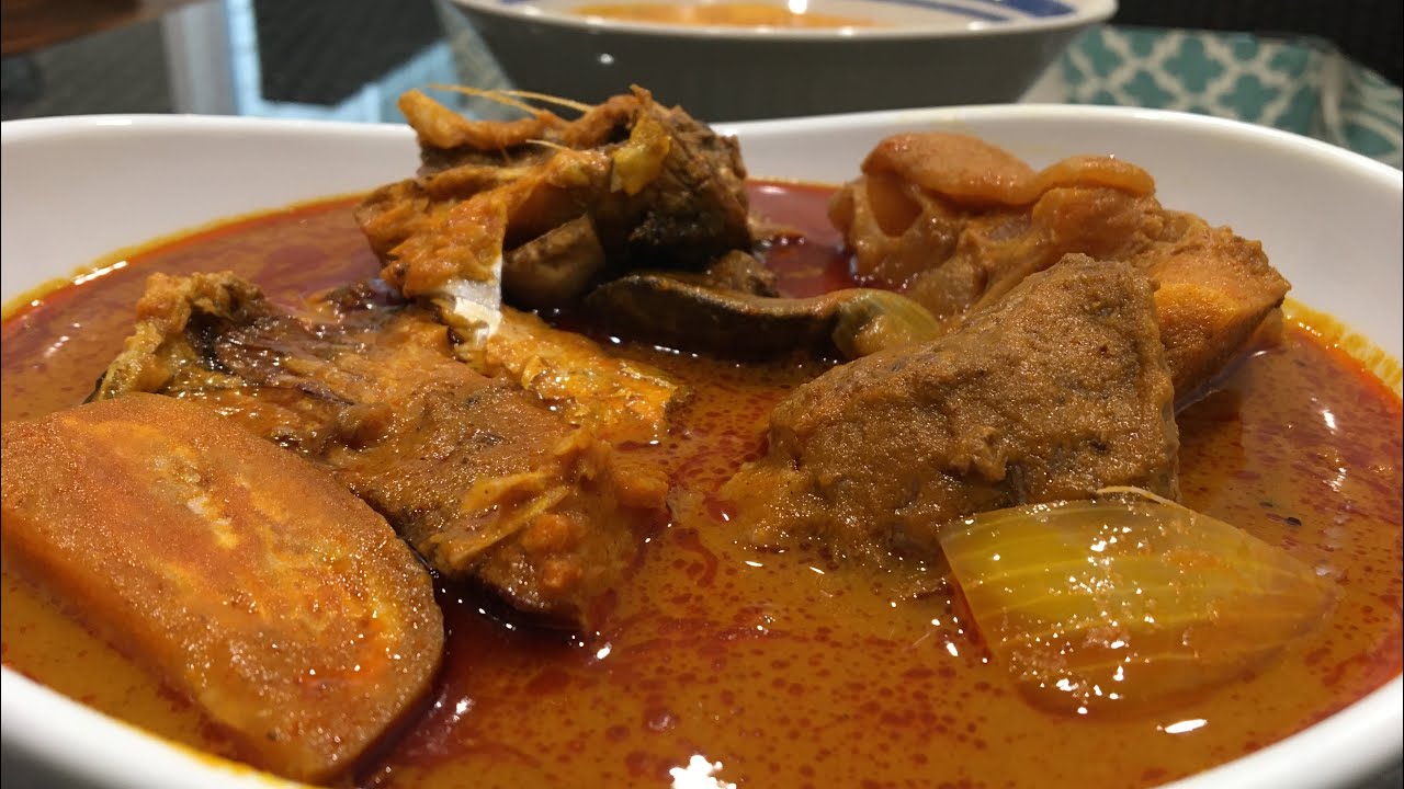 Let’s cook with me :  The Authentic Ghanaian PALM NUT SOUP  | Ghana Abenkwan