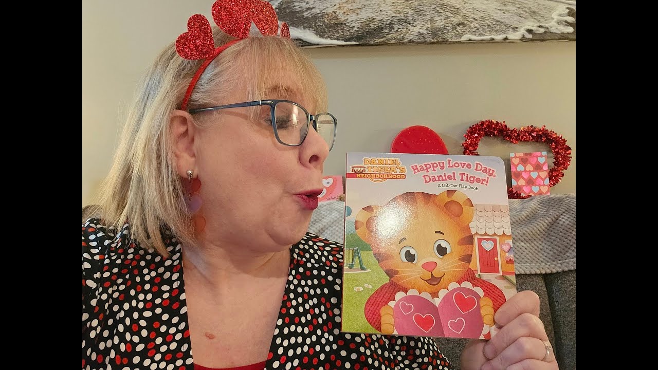 Valentine's Day with Daniel Tiger (LOVE Day Special!) - YouTube