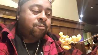 OUTBACK MAC AND CHEESE 🧀 They need help with this one